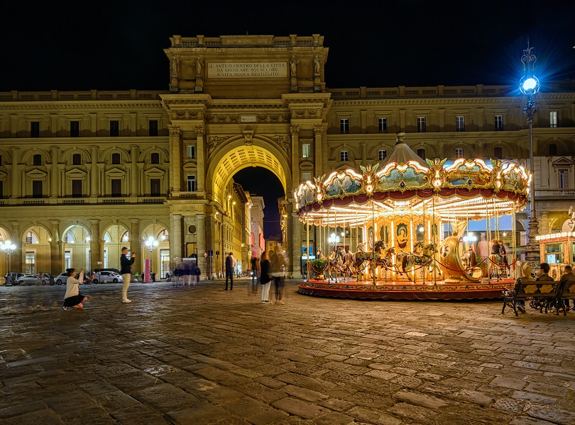 PIAZZA DELLA REPUBBLICA
