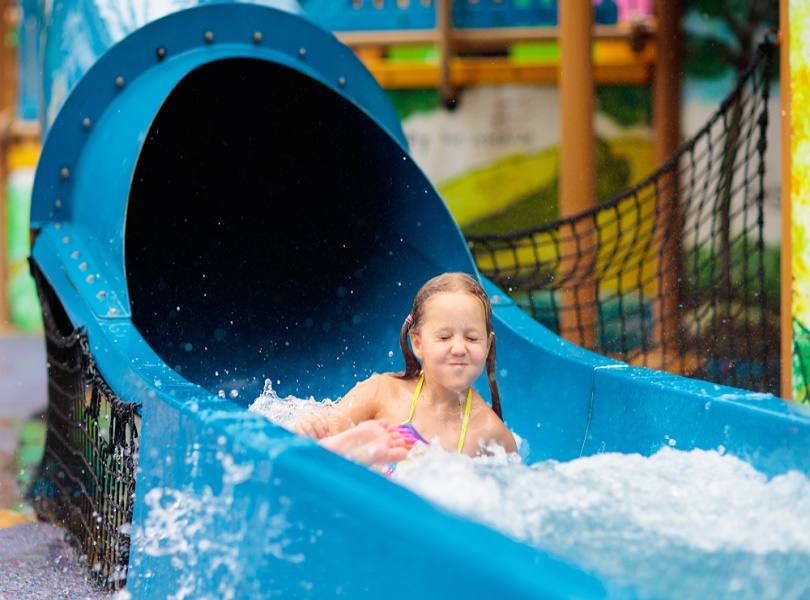 THRILLING RIDES AT ADVENTURE COVE WATERPARK